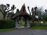 hobbit hat lychgate