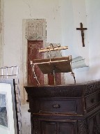 pulpit and niches